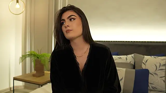 IrisBaker's cam snapshot