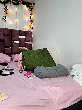 ScarletthJhonson- live sex cam