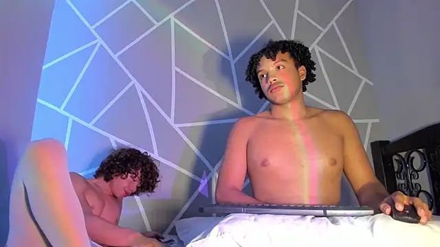 DanteAndKyle live sex cam