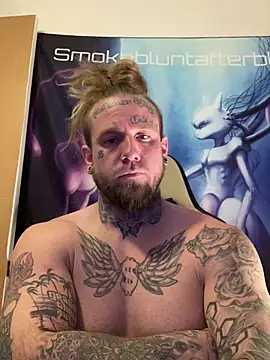 Smokebluntafterblunt's cam snapshot