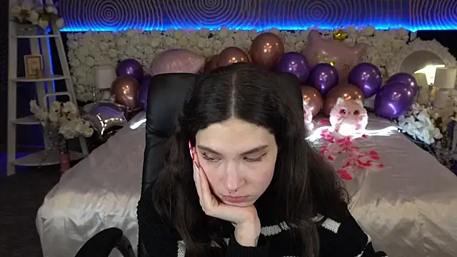 BabyFlowerr's cam snapshot