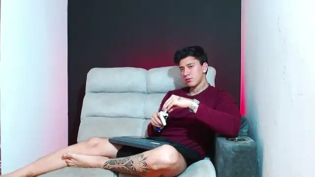JUSTIN_FULLER1 live sex cam