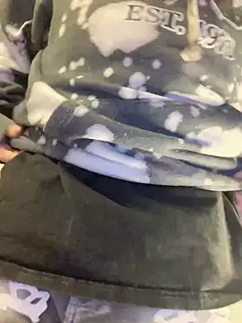 Smokebluntafterblunt's cam snapshot