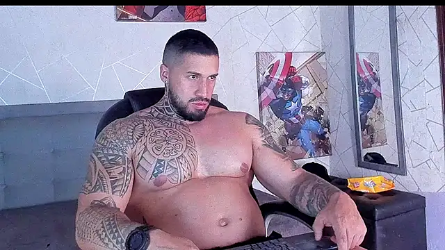 Cristian_Walker's cam snapshot