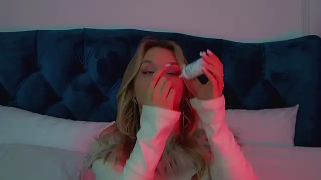 StacyEvances's cam snapshot