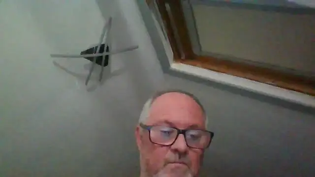 naughtygrandad1 live sex cam
