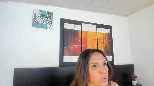 MeganRhyder live sex cam