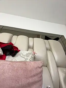 ALISSON_FOXXX1 live sex cam