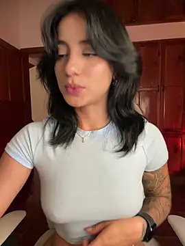 Ale_Lewis live sex cam