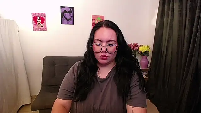 ma_ily's cam snapshot