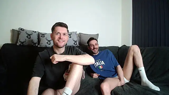 twotwinkhusbandss live sex cam