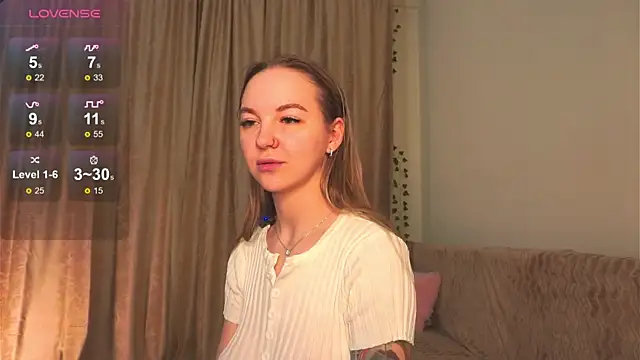 AricaPetties's cam snapshot