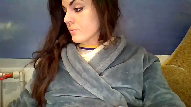 AliceTailor's cam snapshot