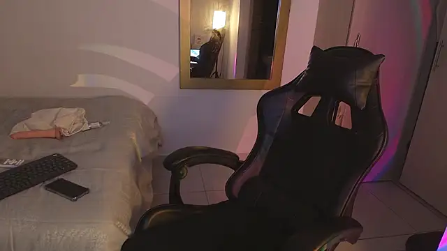 Tana_Lux's cam snapshot