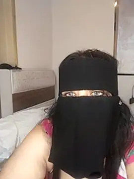 lolotheone's cam snapshot