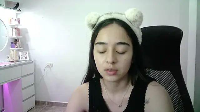 aineangeel's cam snapshot