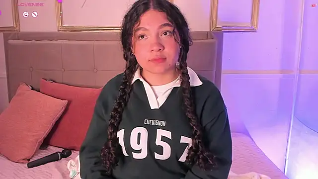 amandalee01 live sex cam