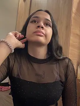 BabyKathy's cam snapshot