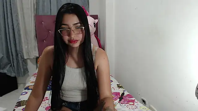 BrinsHilton_'s cam snapshot