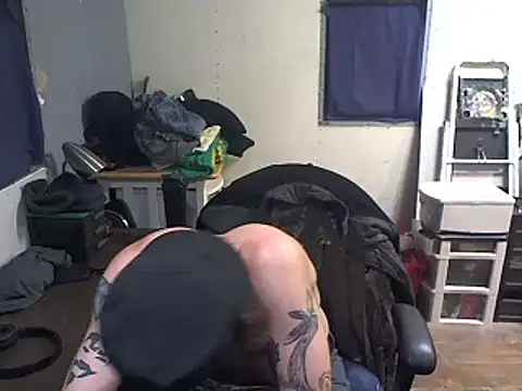 CloudDadddyyy420 live sex cam