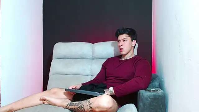 JUSTIN_FULLER1 live sex cam