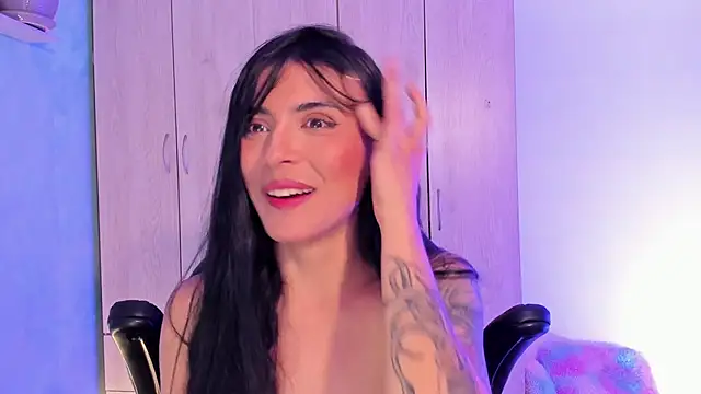 Cristal_Cerati_ live sex cam