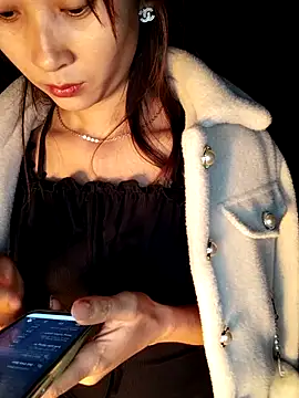 Em_xinh01's cam snapshot