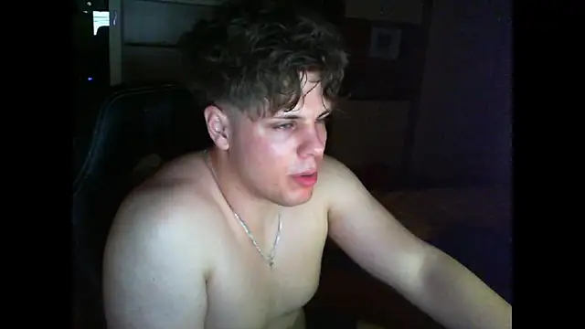 GymGuy0505 live sex cam