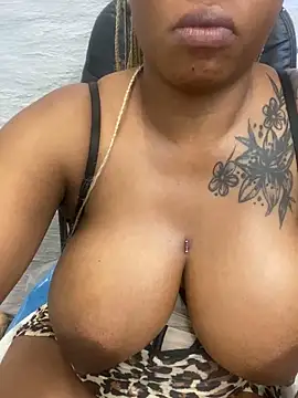 NaughtyNancy01's cam snapshot