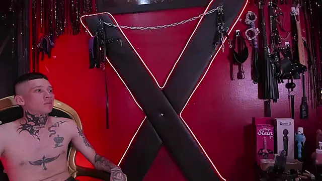 alexa_n_alex's cam snapshot