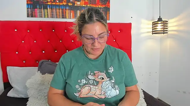 carolinacrus01's cam snapshot