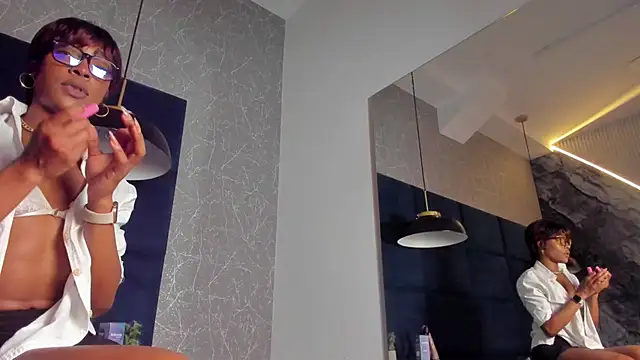 GenesisJordan's cam snapshot