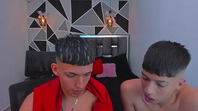 Juan_Nd_Steven live sex cam