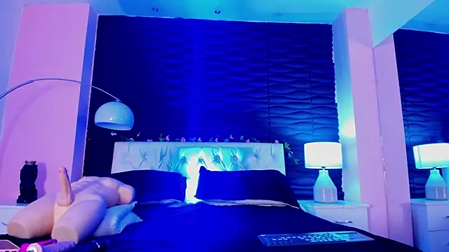 Valery_Nasty__ live sex cam