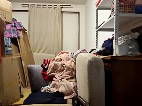 Samantha_Squirt@xh live sex cam