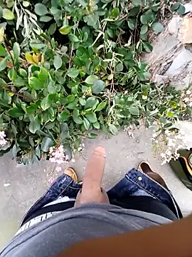 Enormer22c live sex cam