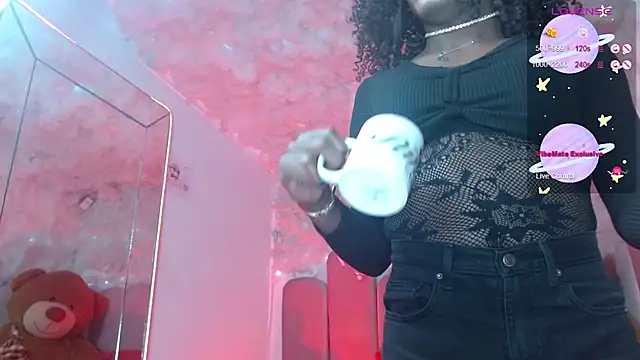 puca_ebony live sex cam