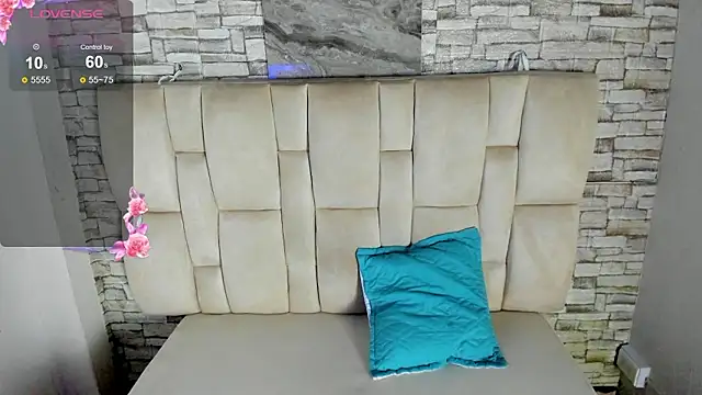 Celesste_doll live sex cam