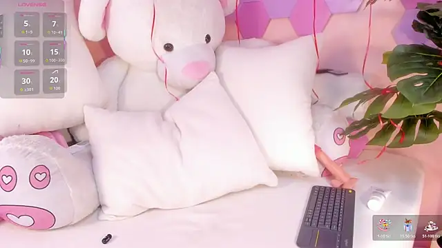 Nicole_Whittee's cam snapshot