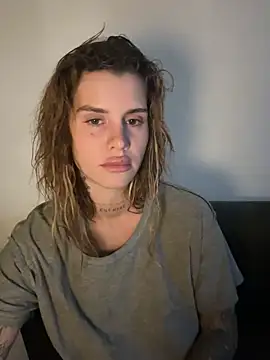 EmiliaCatalina live sex cam