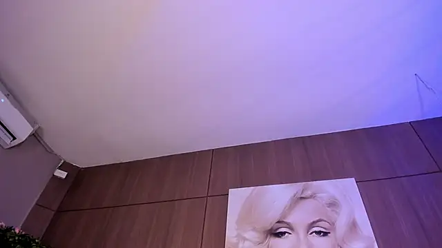 AgattaDuque's cam snapshot