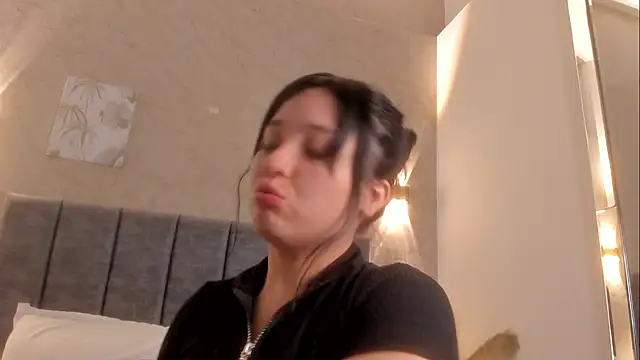 Lunaa_bellaa's cam snapshot