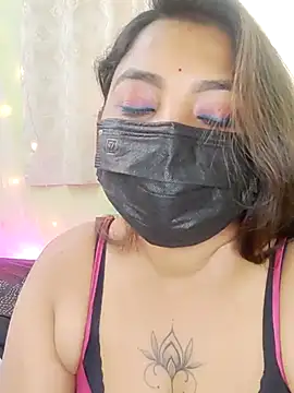 Trending_Couple's cam snapshot