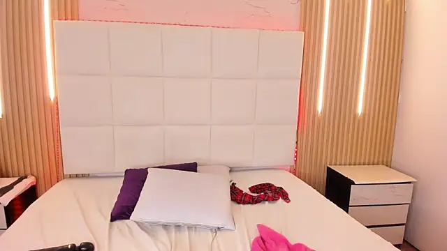 abril_snow's cam snapshot