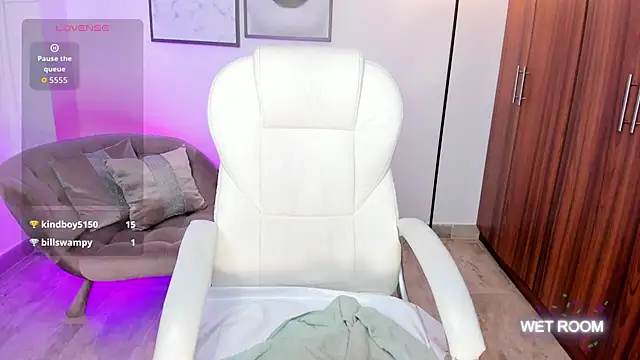 alana_martiins's cam snapshot