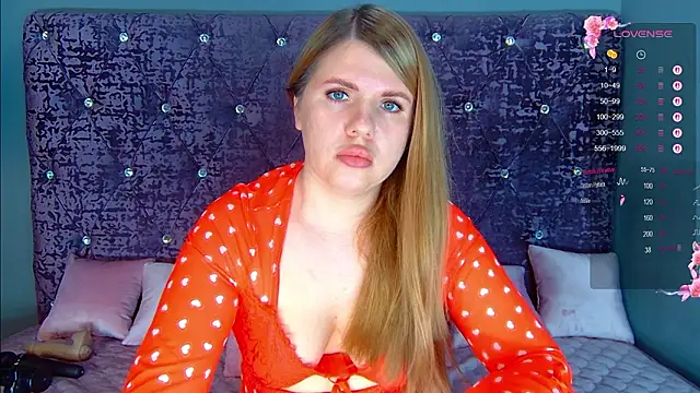 NoraBigAss's cam snapshot