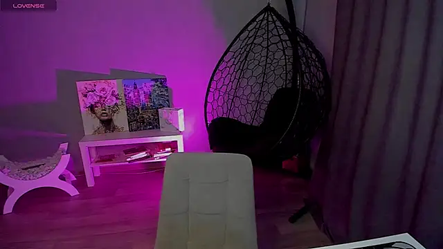 lily_williamss's cam snapshot