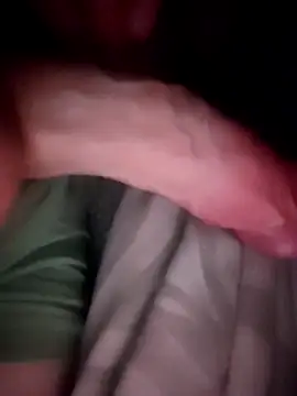 B1GBoyUk's cam snapshot