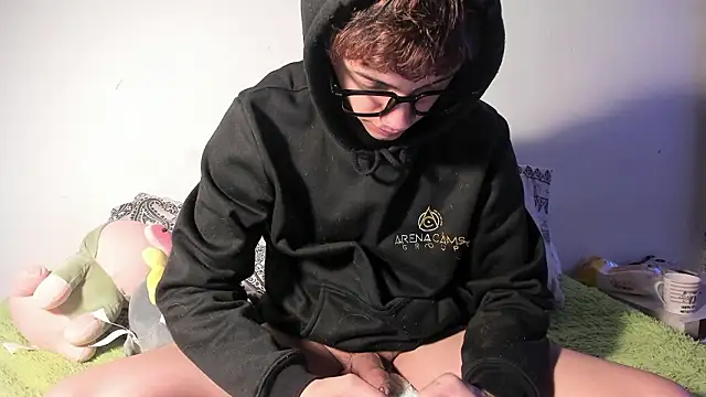 Tomy_Rox live sex cam