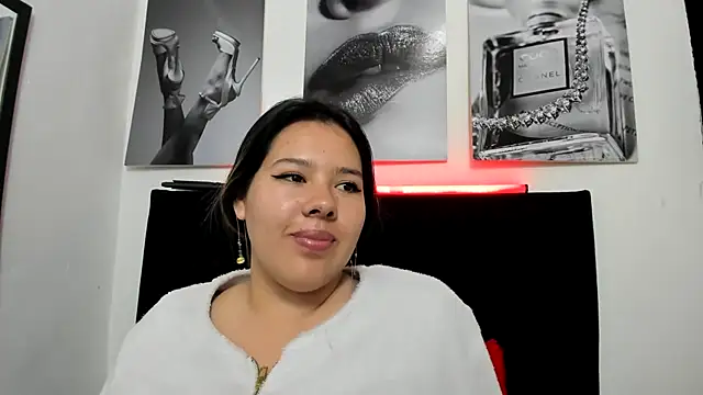 LinaBrowm's cam snapshot